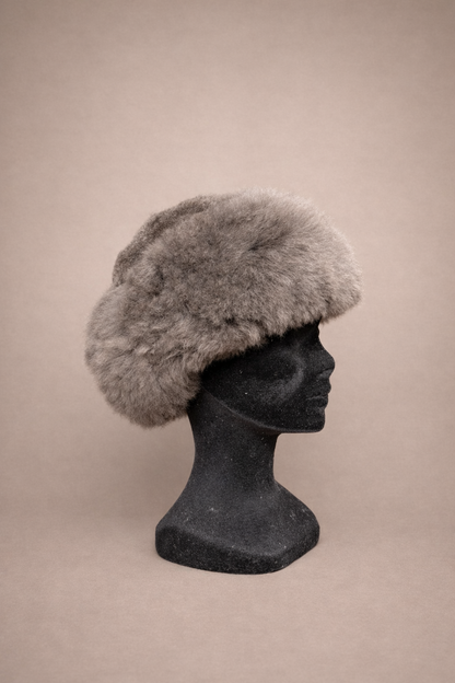 Bruine Russische Muts – Baby Alpaca, Handgemaakt